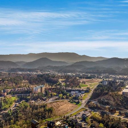 Pinecrest Townhomes-1King-2Queen Unit-Renovated Pigeon Forge Luaran gambar