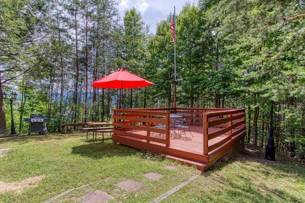 Pinecrest Townhomes-1King-2Queen Unit-Renovated Pigeon Forge Luaran gambar