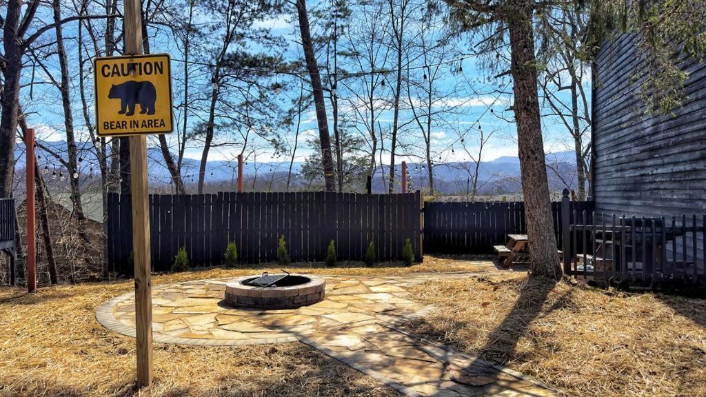 Pinecrest Townhomes-1King-2Queen Unit-Renovated Pigeon Forge Luaran gambar